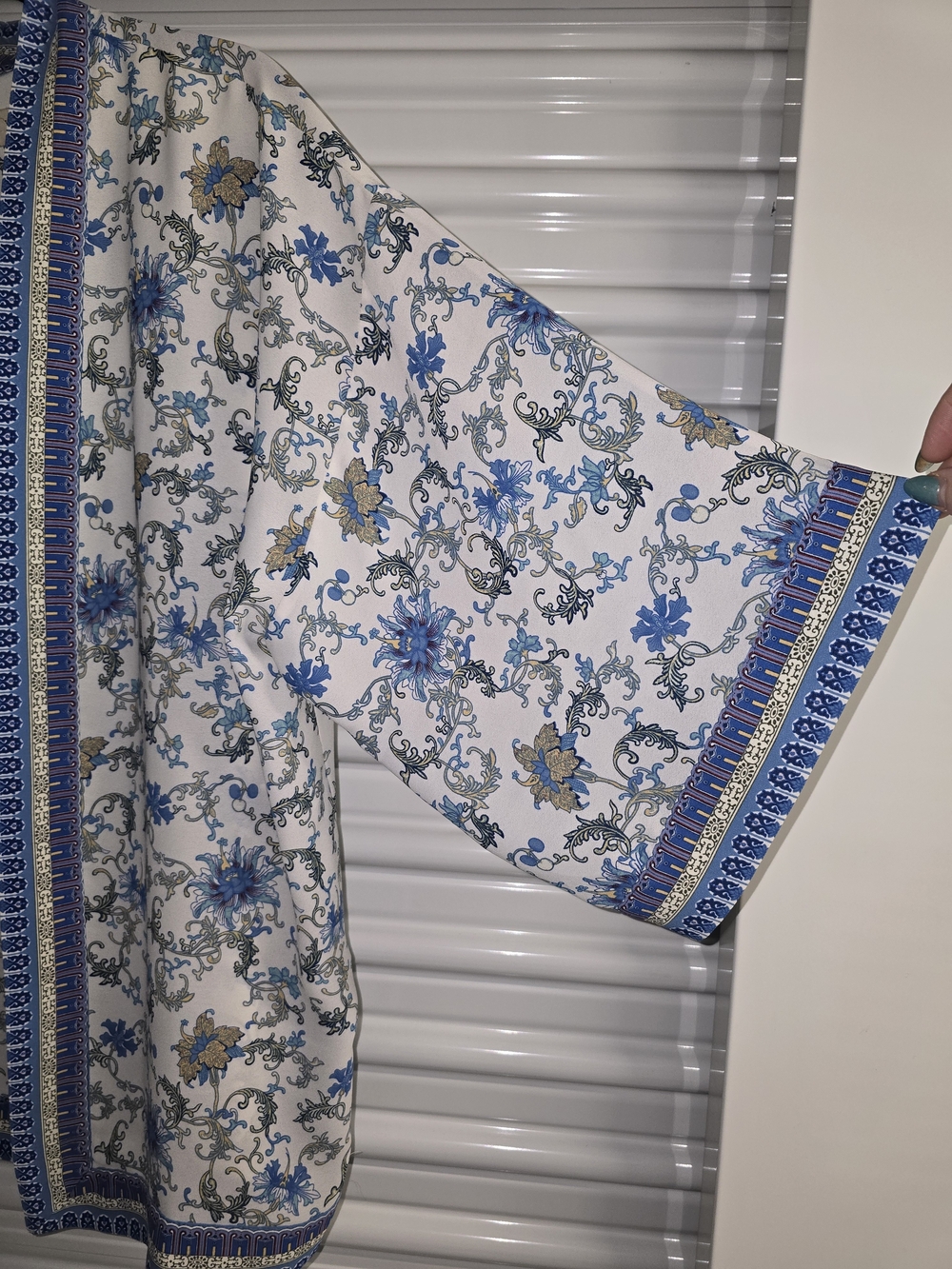 Max Studio White Open-Front Kimono with Blue Floral Border - Picture 8 of 10